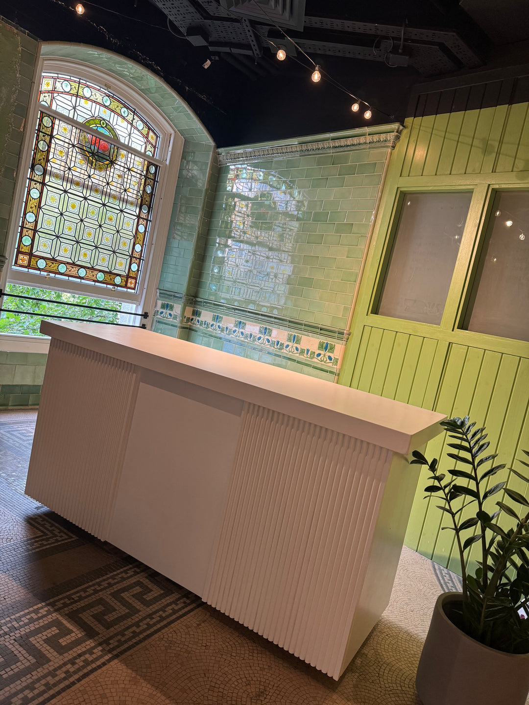 Rental - White Mobile Bar