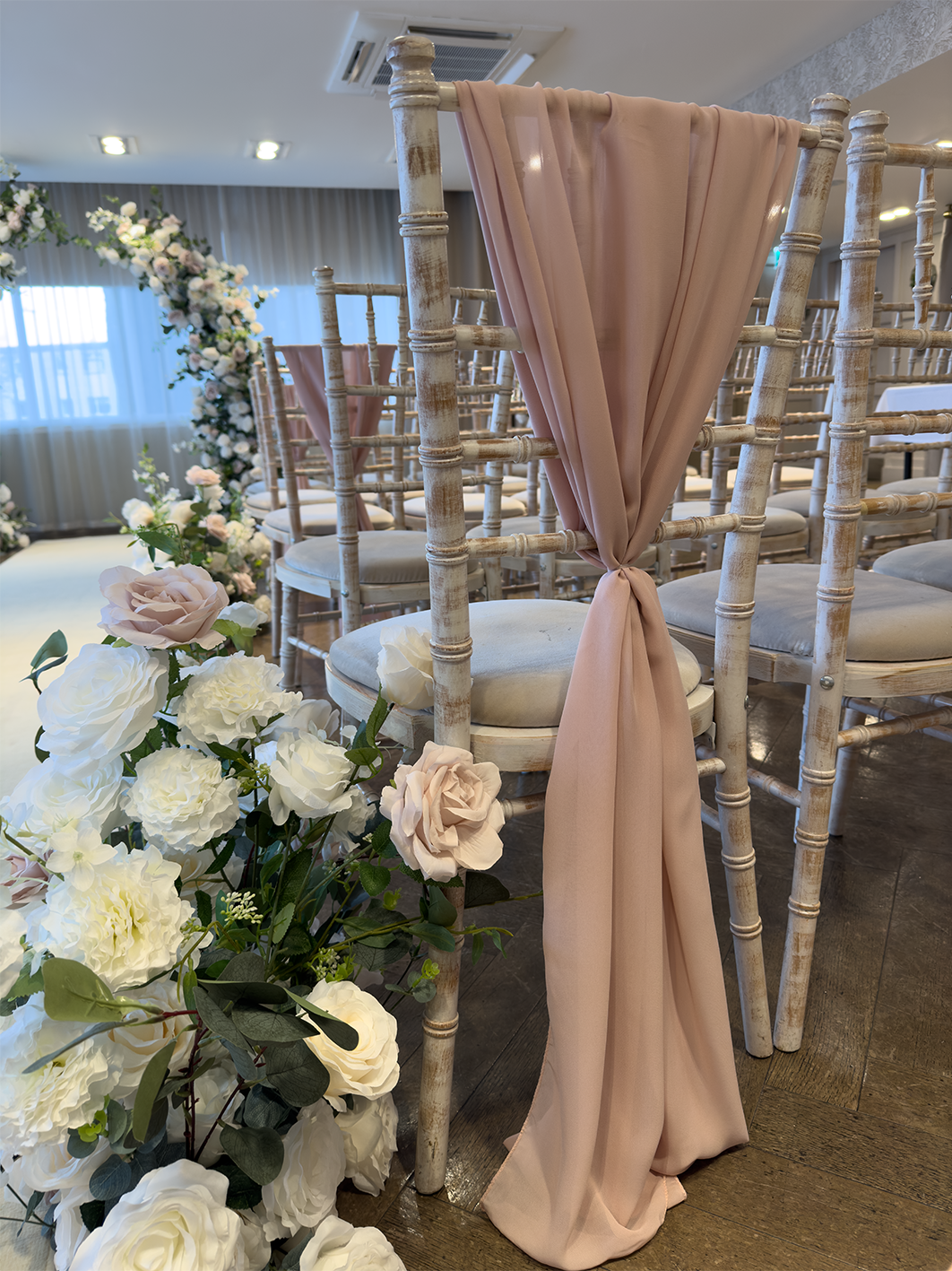 Rental - Chiffon Vertical Drop - Pale Pink