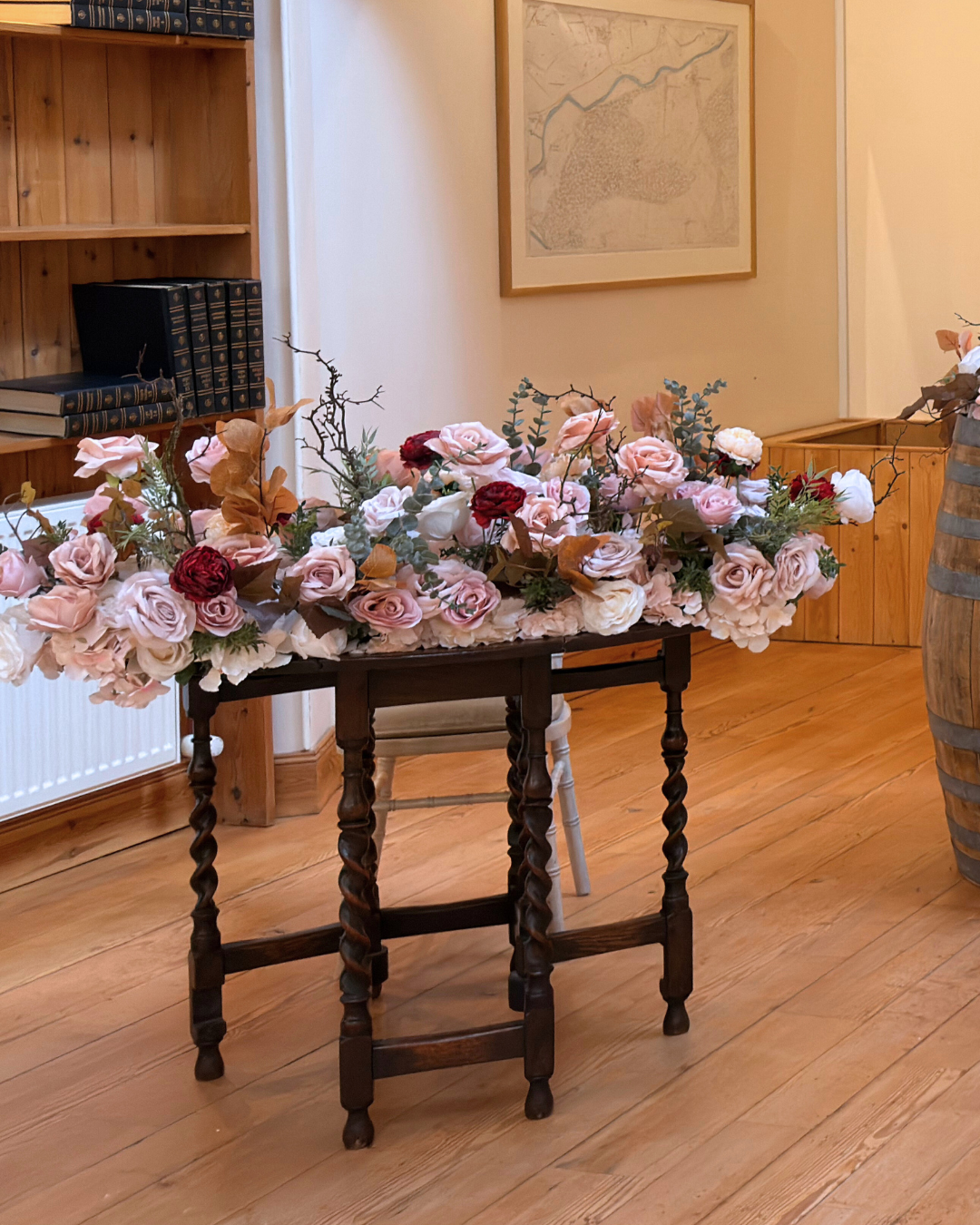 Rental - 'Sabrina' Top Table Arrangement