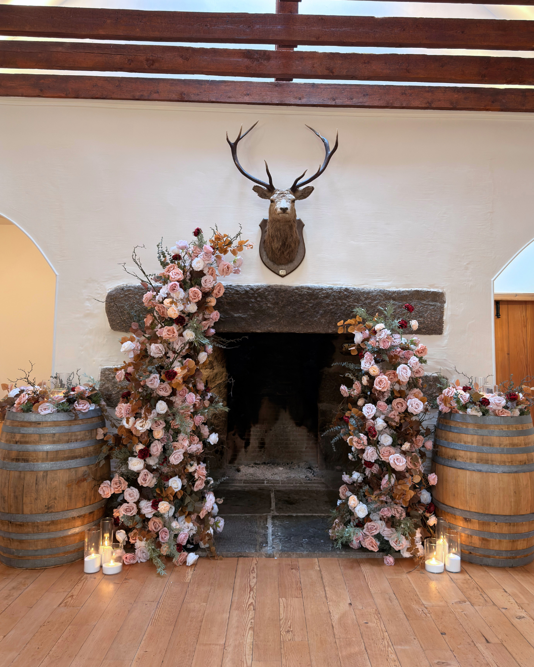 Rental - 'Sabrina' Pillars