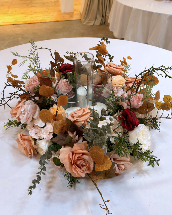 Rental - 'Sabrina' Wreath