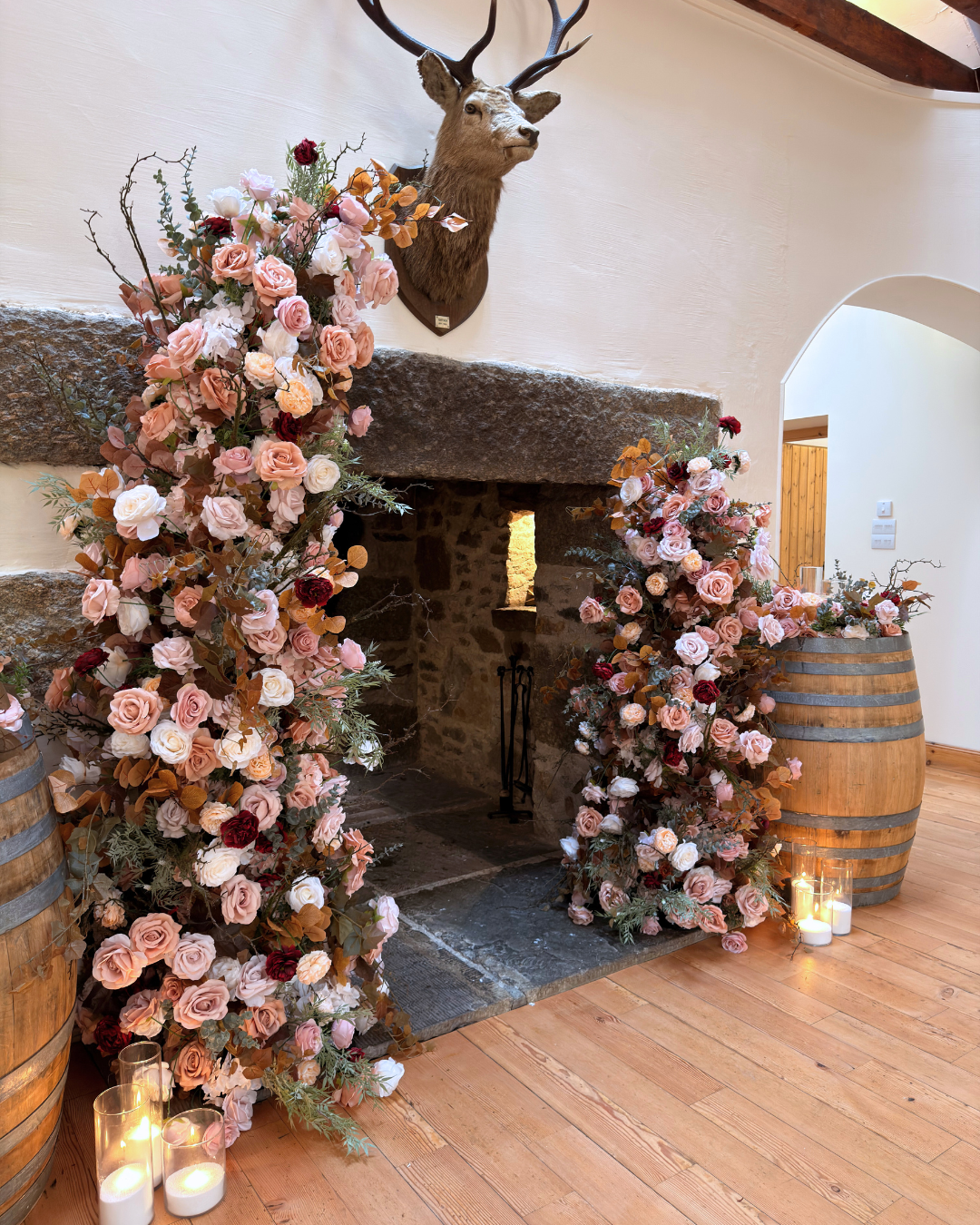 Rental - 'Sabrina' Pillars