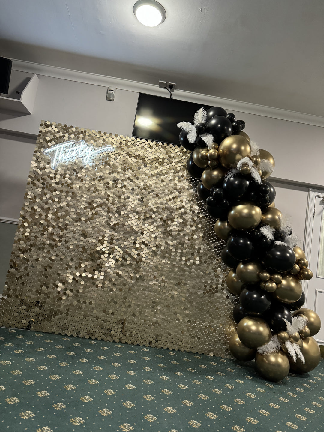 Rental - Matt Gold Hexagon Sequin Wall