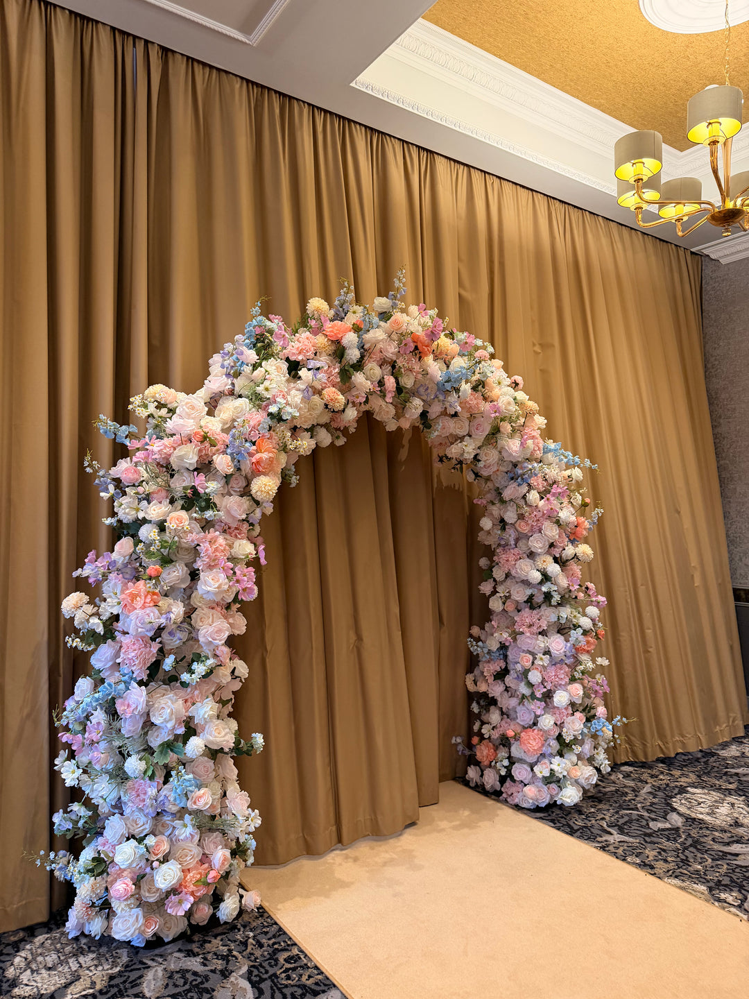 Rental - 'Imogen' Arch