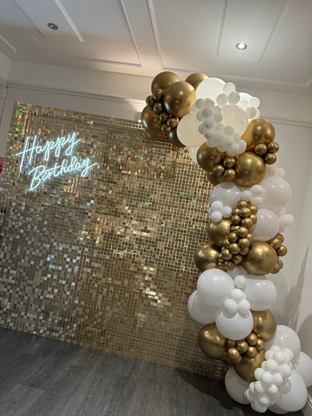 Rental - Vanilla Gold Sequin Wall