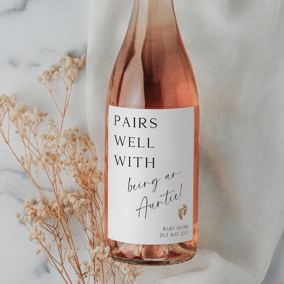 Bottle Label - 'Pairs Well with being an Auntie' - Wine Bottle
