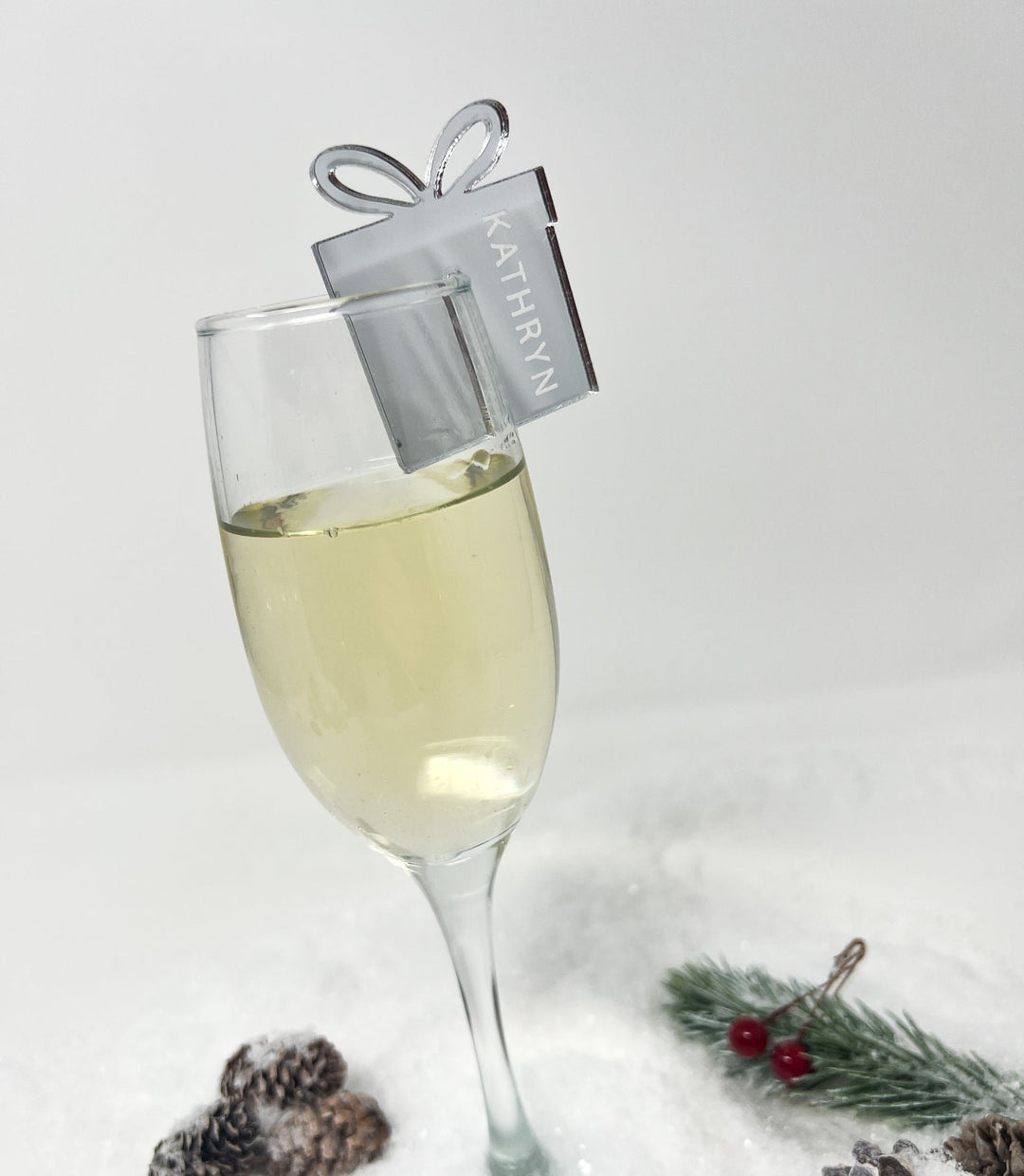 Present - Christmas Drink Charm